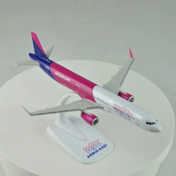 Airbus A321 Wizz Air - Maquette – Image 3