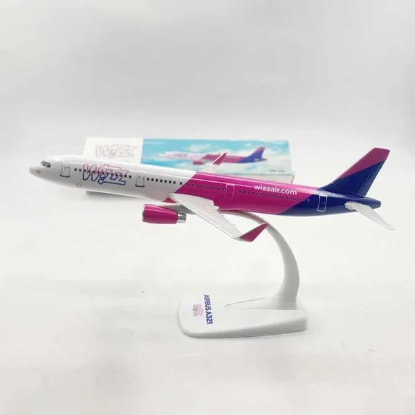 Airbus A321 Wizz Air - Maquette