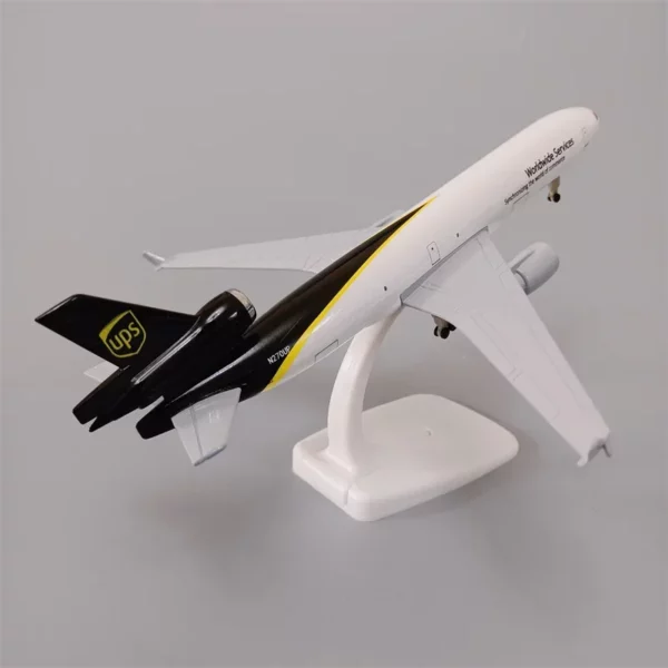 McDonnell Douglas MD-11 UPS Airlines - Maquette – Image 5