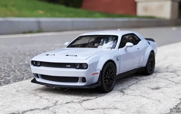 DODGE Challenger Hellcat Redeye - Maquette