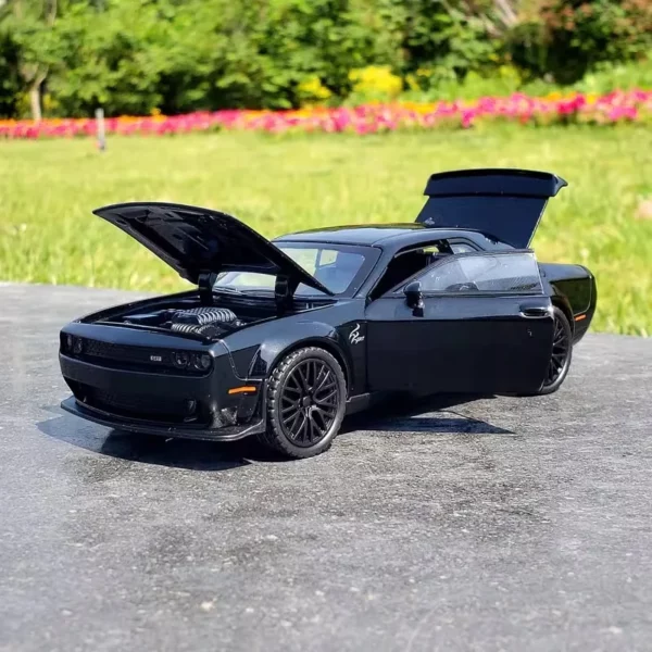 DODGE Challenger Hellcat Redeye - Maquette – Image 3