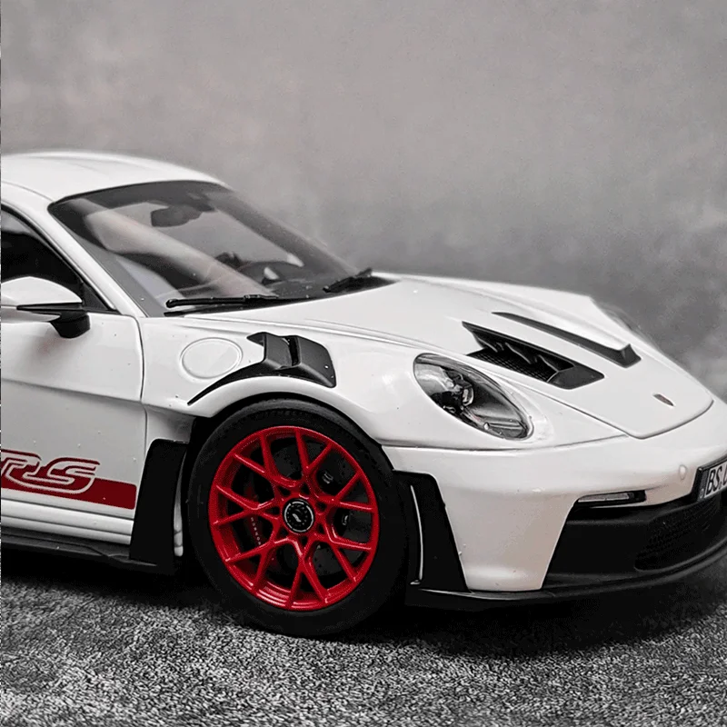 Porsche GT3 RS 1/18 - Maquette 7 Porsche GT3 RS 1/18 - Maquette – Image 7