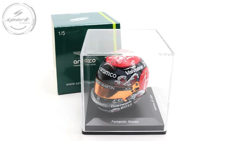 Casque F1 Fernando Alonso Aston Martin GP du Japon 2024 – 1:5 6 Casque F1 Fernando Alonso Aston Martin GP du Japon 2024 – 1:5 – Image 6