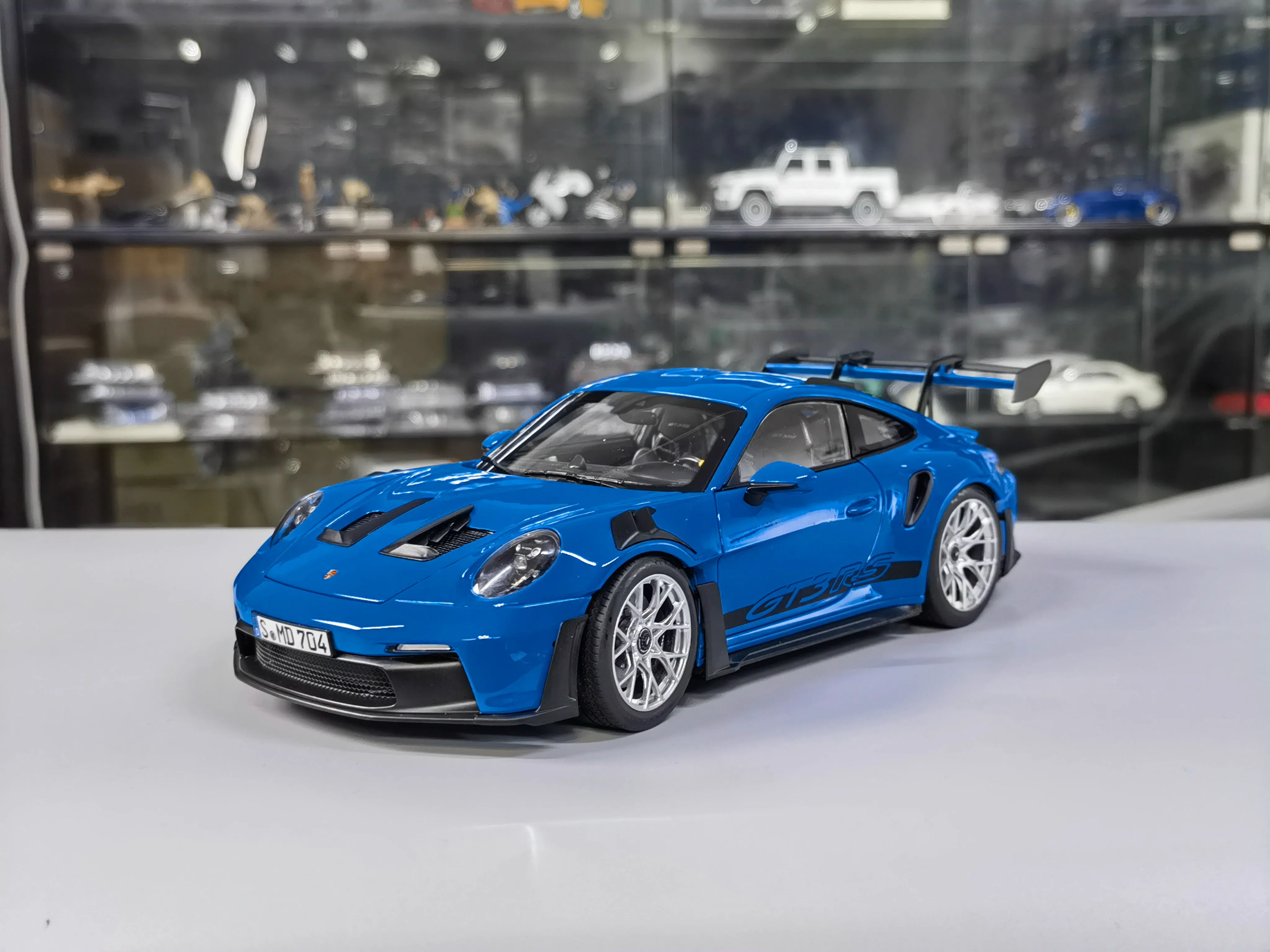 Porsche GT3 RS 1/18 - Maquette 12 Porsche GT3 RS 1/18 - Maquette – Image 12