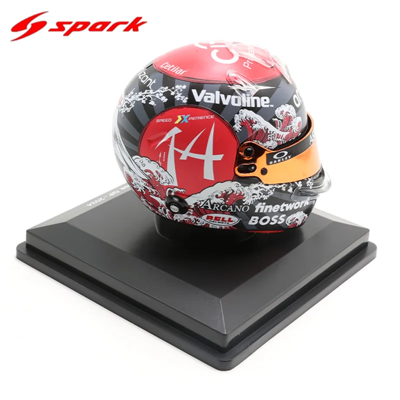 Casque F1 Fernando Alonso Aston Martin GP du Japon 2024 – 1:5 3 Casque F1 Fernando Alonso Aston Martin GP du Japon 2024 – 1:5 – Image 3