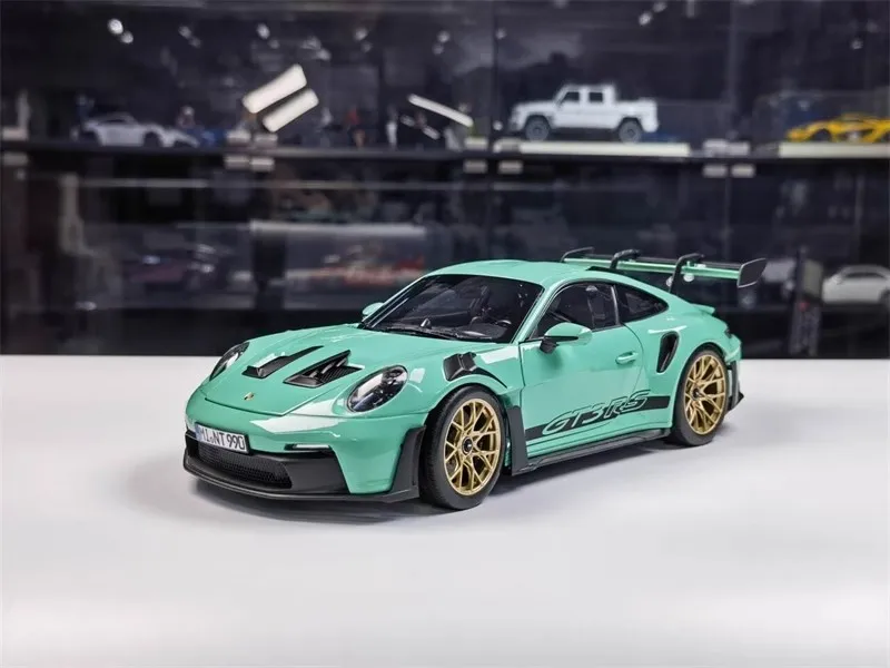 Porsche GT3 RS 1/18 - Maquette 10 Porsche GT3 RS 1/18 - Maquette – Image 10