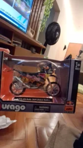 KTM 450 SX-F 2018 - Maquette Bburago photo review
