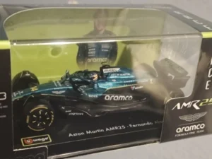 Aston Martin AMR25 F1 2025 – Bburago 1:43 photo review