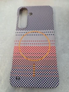Coque Samsung Galaxy effet carbone MagSafe photo review