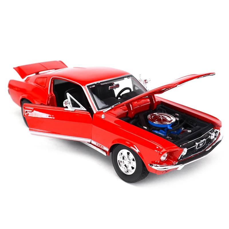 Ford Mustang GT Fastback 1967 – Maisto 1:18 2 Ford Mustang GT Fastback 1967 – Maisto 1:18 – Image 2