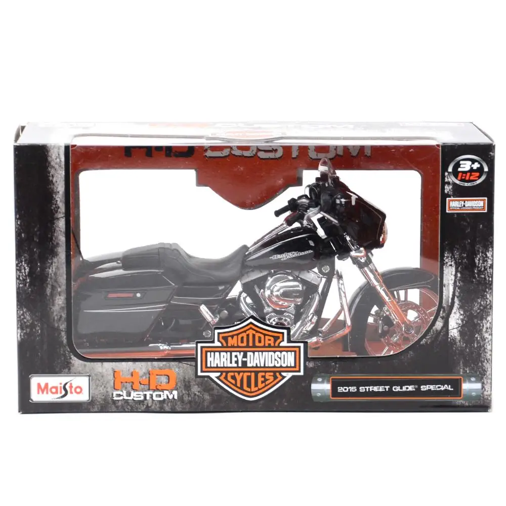 Harley-Davidson Street Glide 2015 – Maisto 1:12 6 Harley-Davidson Street Glide 2015 – Maisto 1:12 – Image 6