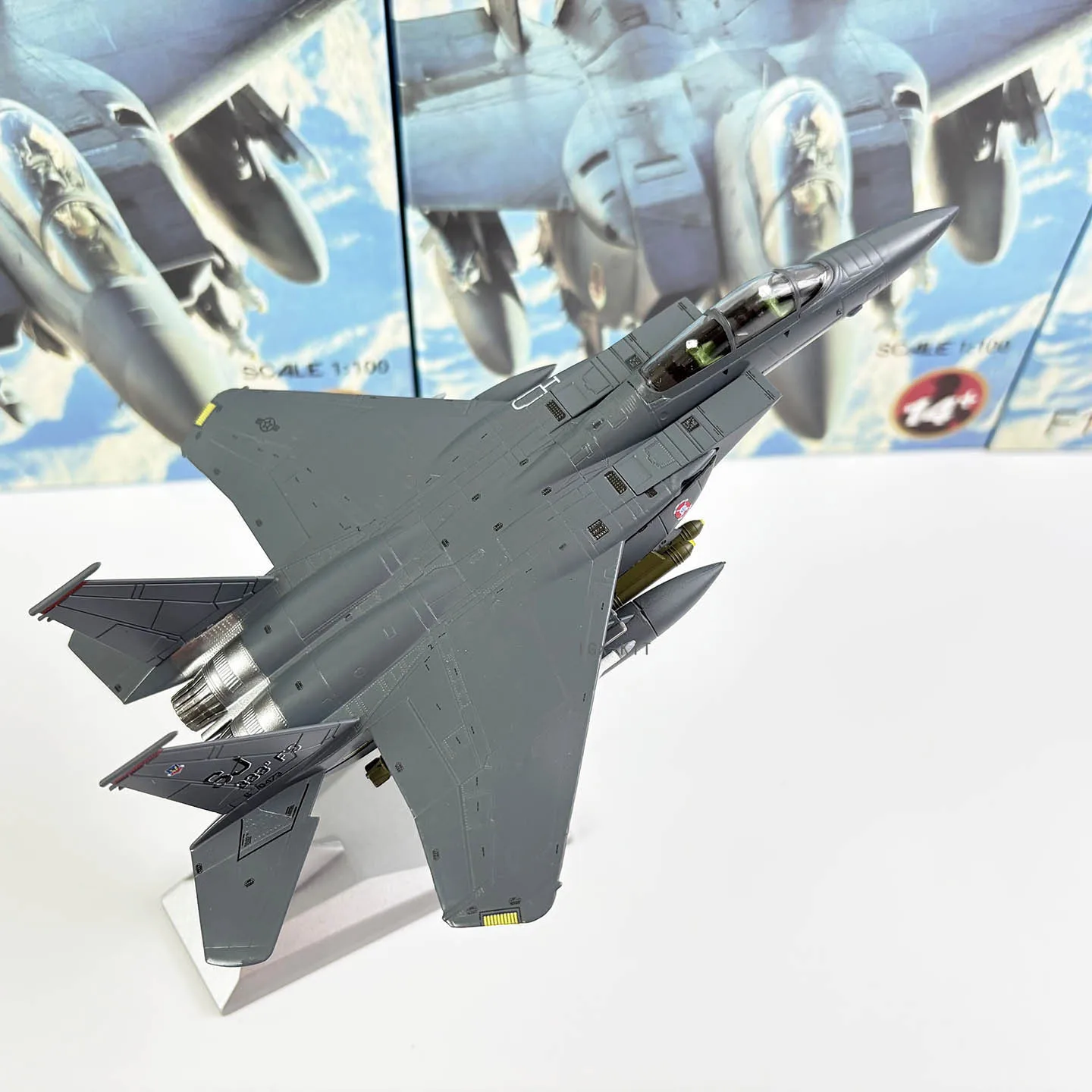 McDonnell Douglas F-15E Strike Eagle – Maquette 4 McDonnell Douglas F-15E Strike Eagle – Maquette – Image 4