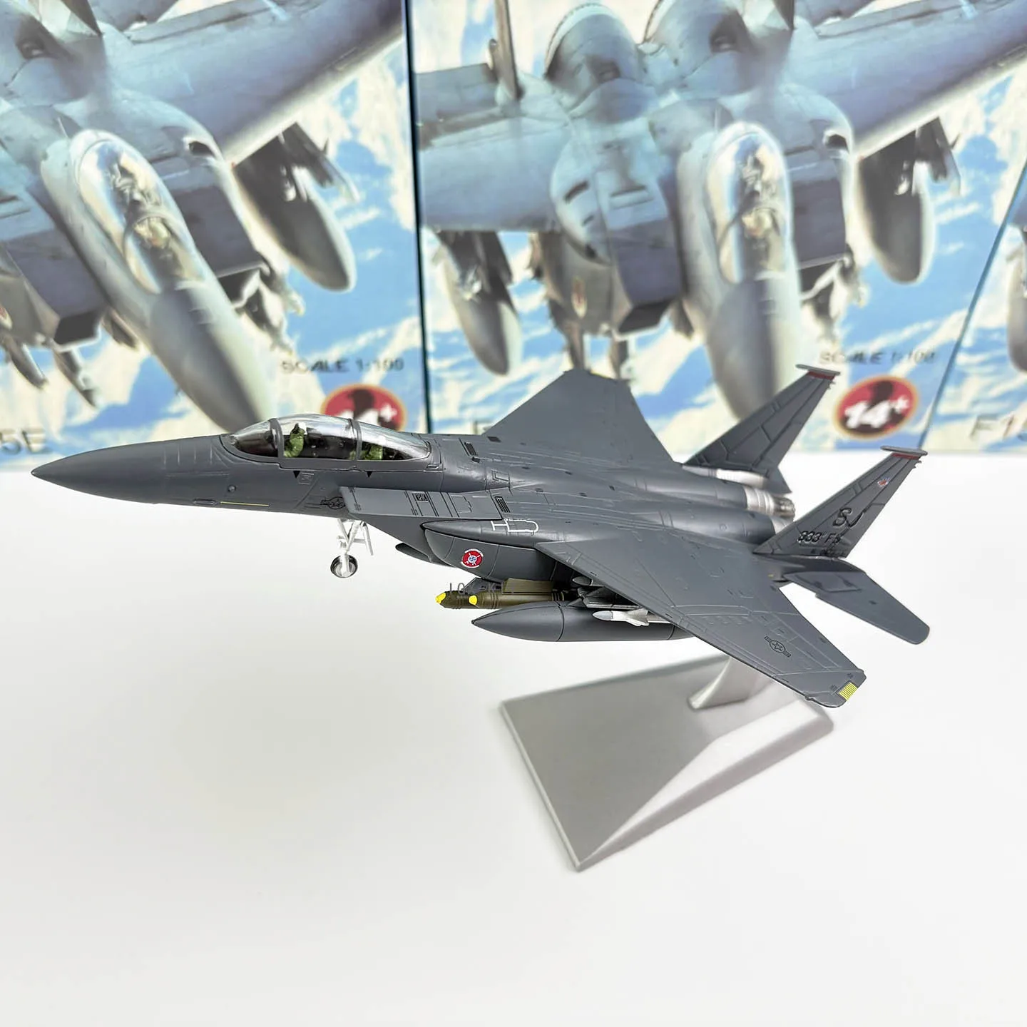 McDonnell Douglas F-15E Strike Eagle – Maquette 6 McDonnell Douglas F-15E Strike Eagle – Maquette – Image 6